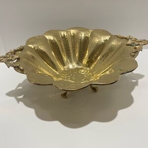 Vintage Large Brass Footed Centerpiece Bowl With Handles Flower Hammered